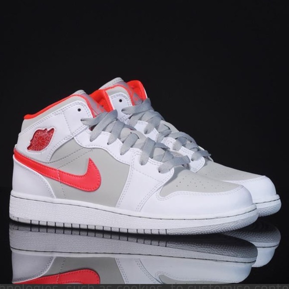 Jordan Shoes - JORDAN RETRO 1 SNEAKERS